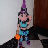 MuÃ±eca disfrazada de brujita