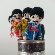 Beatles Sgt Pepper para Bolis