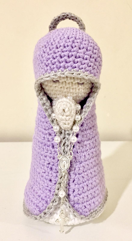 Virgen sales maria amigurumi